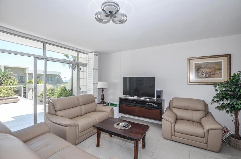 To Let 1 Bedroom Property for Rent in Dolphin Beach Western Cape